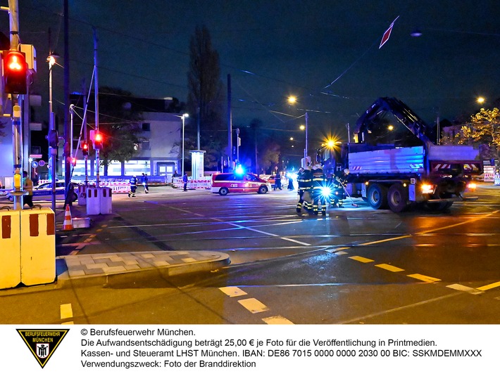 Chaos in Nymphenburg: Lkw reißt Oberleitung ab – Stadtverkehr lahmgelegt!