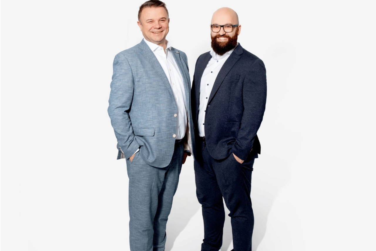 agilimo gewinnt Peakstone Growth Partners als Wachstumsinvestor